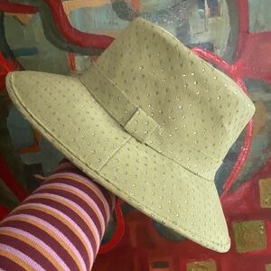 Whittall & Shon light green faux suede fodera hat with silver stars